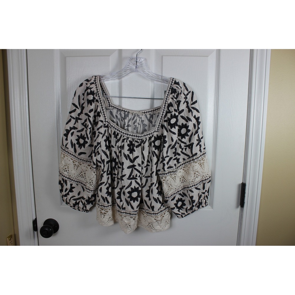 Christian Siriano Square Neck Embroidered Lace Trim Blouse Top Womens Medium